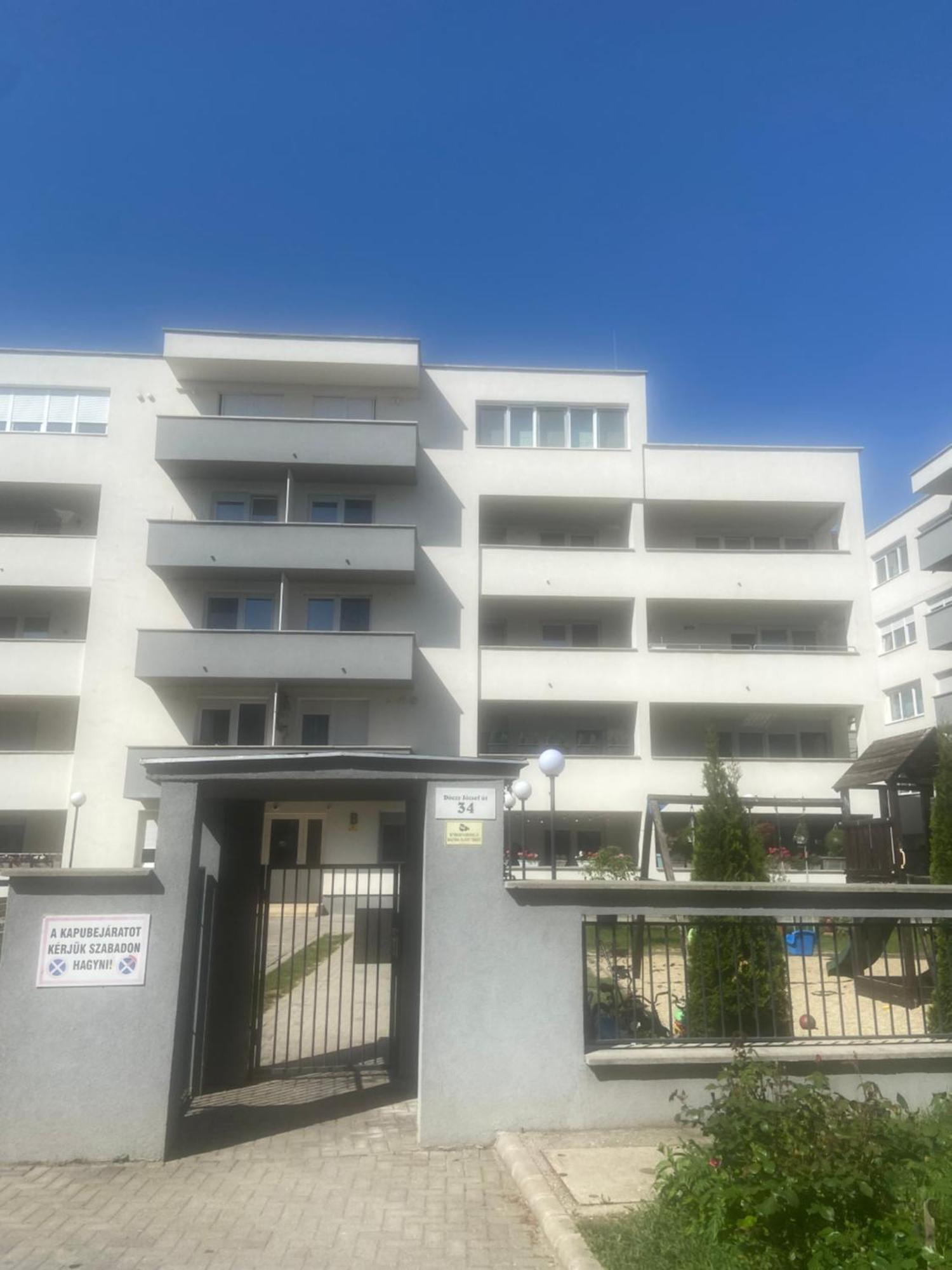 Montana Apartman Miskolc Luaran gambar