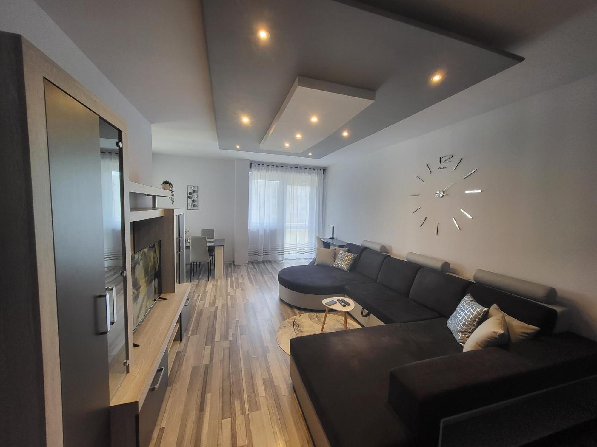 Montana Apartman Miskolc Luaran gambar